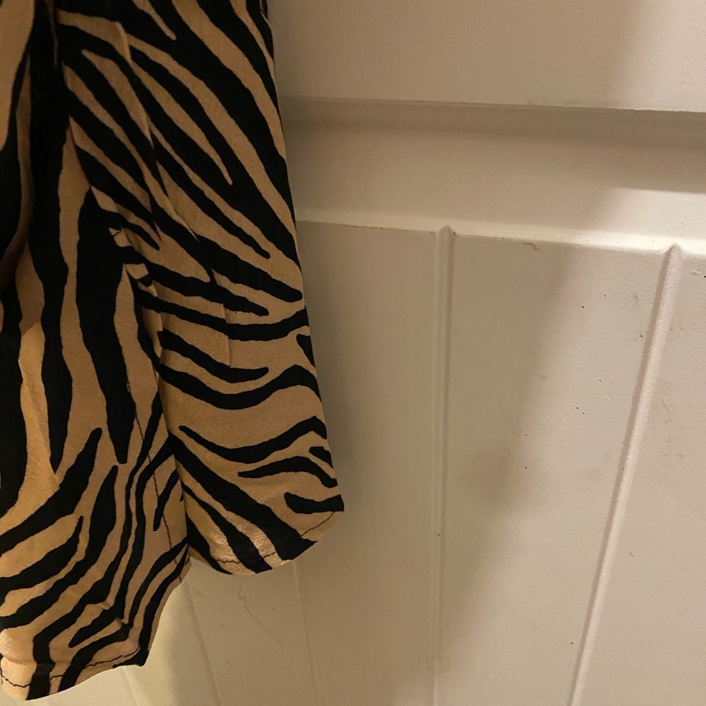 Blue Life Animal Print Hadid Mini Dress- NWOT - Picture 5 of 8
